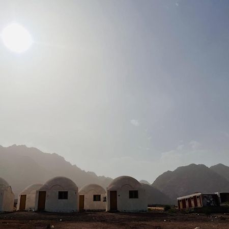Abdo Caribbean Camp Hotel Nuweiba Exterior photo